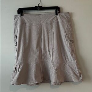 Royal Robbins Light Gray Cargo Skirt